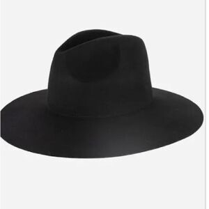 Kangol black, wide rim wool hat, size, small Black Wide Brim Hat